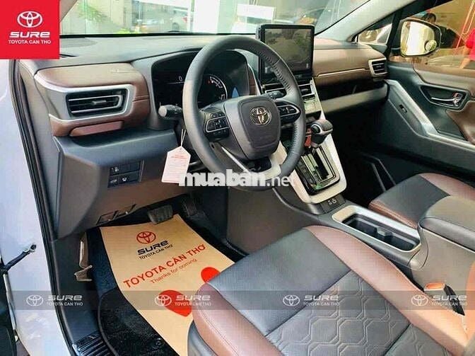 Toyota Innova Cross 2024 - siêu lướt