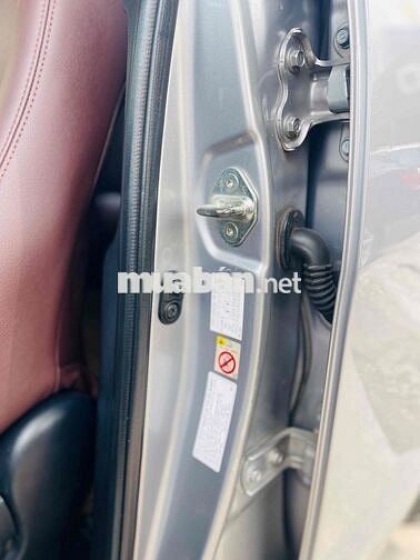Toyota Innova 2019 2.0G - 83000 km