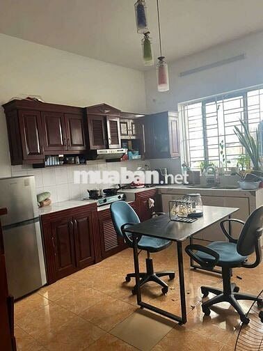 CHO NỮ THUÊ LẠI 1 PHÒNG TRONG CHUNG CƯ CT7B VĂN QUÁN - 3 TRIỆU,