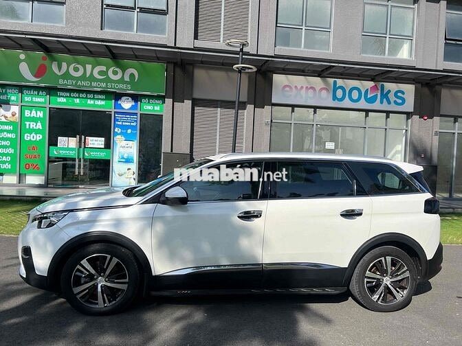 Peugeot 5008 2018 1.6L Turbo - 90000 km