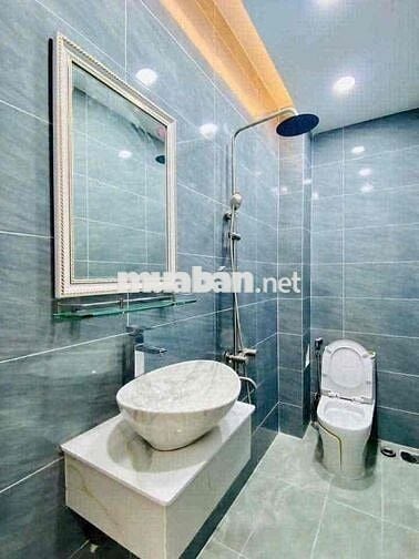 BÁN NHÀ ĐANG CHO THUÊ 30tr/th ĐƯỜNG PHẠM VĂN HAI-TÂN BÌNH GIÁ 5tỷ660..