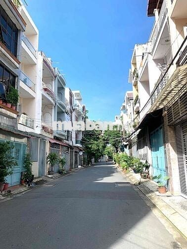 CHÍNH CHỦ BÁN NHÀ MT  LÊ THỊ HỒNG