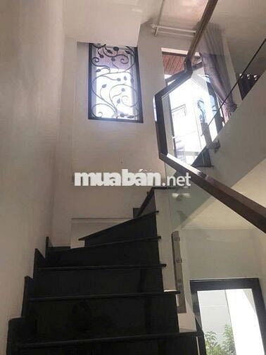 Chuyền về quê nên bán căn Hậu Giang, Tân Bình bề ngang rộng 8m