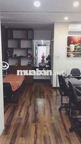 Chuyền về quê nên bán căn Hậu Giang, Tân Bình bề ngang rộng 8m