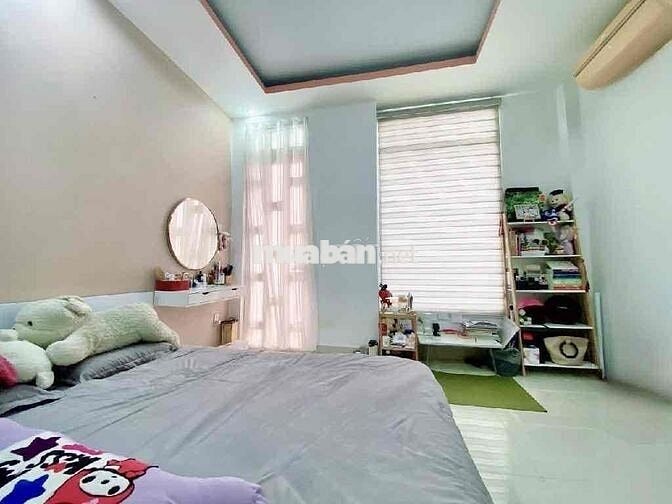 Nhà Đẹp 4 Tầng — Gần Hoà Bình Tô Hiệu Phan Anh HL2 ( 4m x 13m) Tây Nam