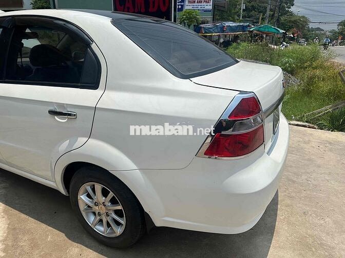 Daewoo Gentra 2006 SX 1.5 MT - 180000 km