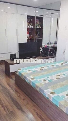 Chuyền về quê nên bán căn Hậu Giang, Tân Bình bề ngang rộng 8m