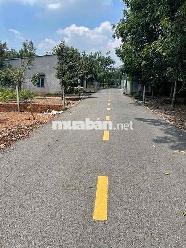 chính chủ cần bán lô đất mặt tiền nhựa ngay trung tâm xã an thái
