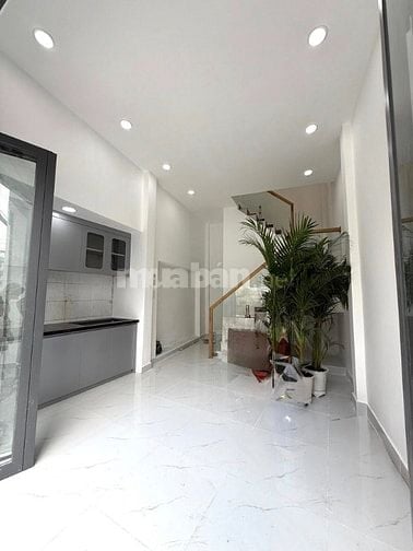 Nhà mới vào ở ngay đường Phạm Văn Chiêu, Gò Vấp, giá ngộp còn 3 tỷ