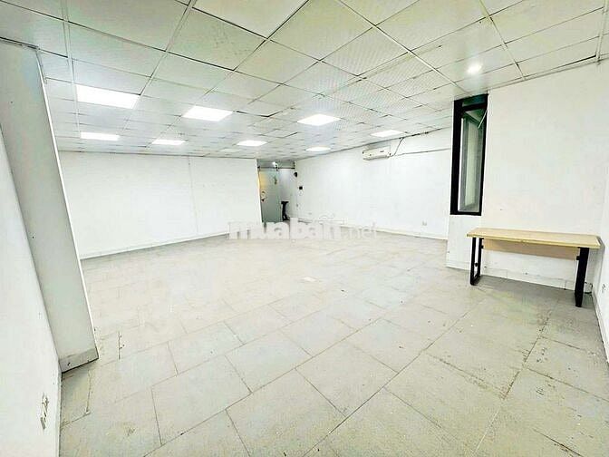 Cho thuê văn phòng 70m² tại Láng Hạ, ĐỐNG ĐA