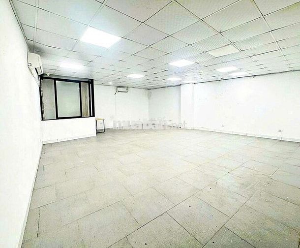 Cho thuê văn phòng 70m² tại Láng Hạ, ĐỐNG ĐA