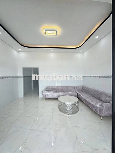 CẦN BÁN GẤP CĂN NHÀ MỚI .GẦN CÔNG TY VIỆT LONG HƯNG 790 triệu