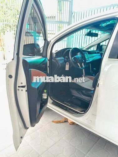Bán gấp Xe inova 2019