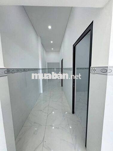 CẦN BÁN GẤP CĂN NHÀ MỚI .GẦN CÔNG TY VIỆT LONG HƯNG 790 triệu