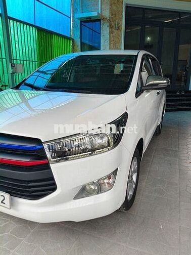 Bán gấp Xe inova 2019