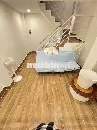 CHO THUÊ HOMESTAY Q4 FUN NỘI THẤT CHỈ VIỆC SÁCH VALI VÀO Ở KÈO THƠM CH