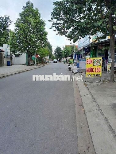 Bán nhà 2 tầng Mặt tiền Giồng Lớn,cạnh bên Trường Nguyễn Thị Hạnh