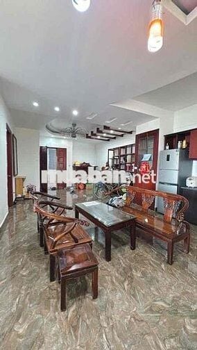 CĂN HỘ GÓC MẶT PHỐ – 131M2 – TRUNG TÂM – VỀ Ở NGAY