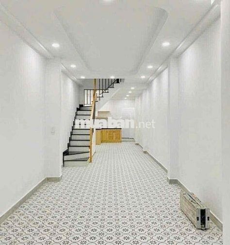 Cho thuê nhà 3 tầng mặt tiền Lê Đình Lý trung tâm Đà Nẵng