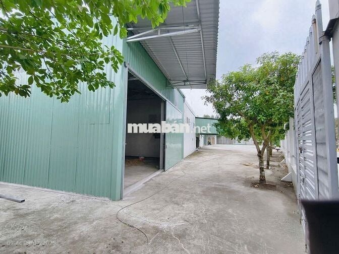 Cho thuê kho xưởng Bình Chánh 600m² kho +700m² sân rộng giá 40tr/tháng