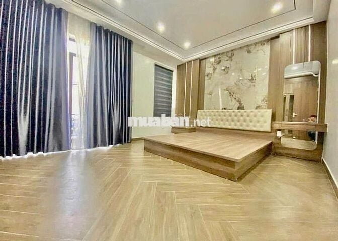 Gần ngay sân bóng Tân Mai - ngõ thông - nhà mới - 50m2 - 5T - hơn 7 tỷ