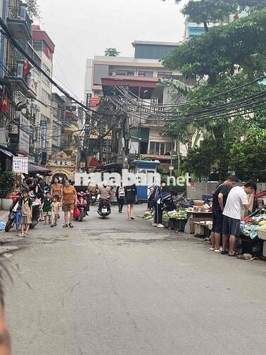 10.9 tỷ ô tô đỗ cửa Chính Kinh, Kinh Doanh tốt 26mx4 tầng