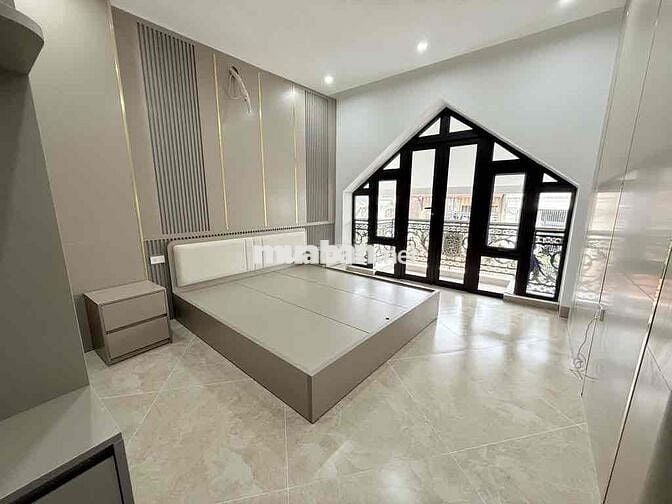 PHÂN LÔ - Ô TÔ ĐỖ TRÁNH - VỈA HÈ - KINH DOANH -THANG MÁY