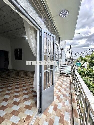 Nhà trệt lầu 2PN trục chính hẻm đường Tầm Vu chỉ 4,5 triệu