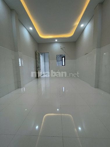 DT đất 60m2 xây 1 trệt 1 lửng 2 phòng ngủ, 2 WC. Đường 8m