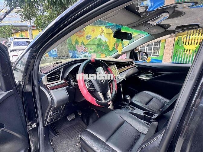 Toyota Innova 2017 2.0 Venturer - 90000 km
