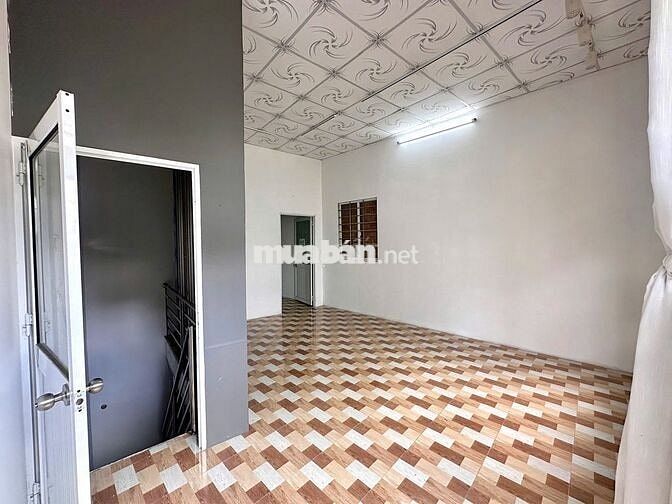 Nhà trệt lầu 2PN trục chính hẻm đường Tầm Vu chỉ 4,5 triệu