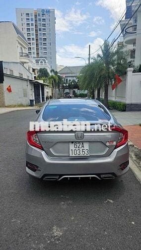 Honda Civic 2018 1.8 E - 100000km