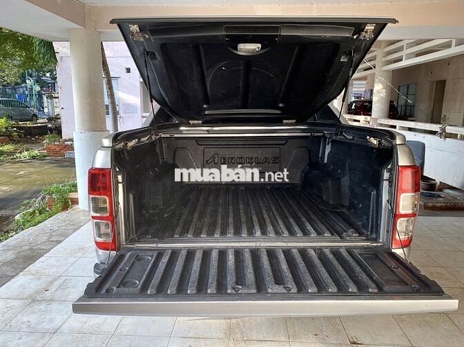 Ford Ranger XLS 2.2AT - 2017 xe đẹp,bảo dưỡng đều