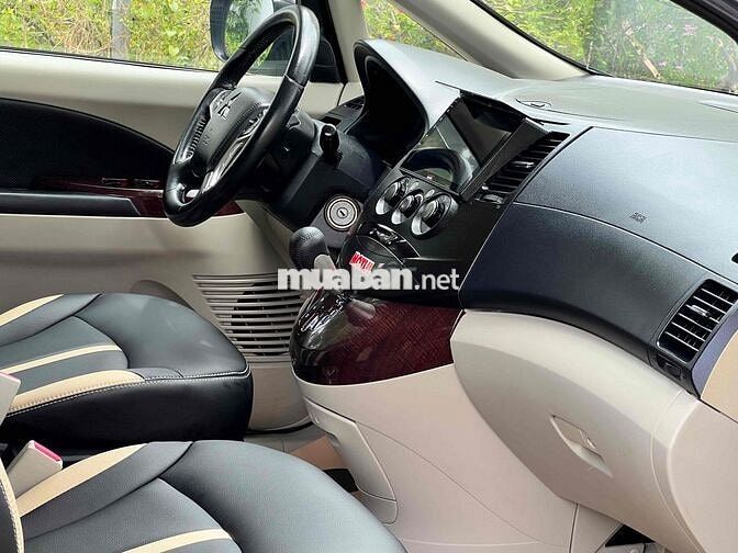 Mitsubishi Grandis sx 2009 xe trùm mền cực chất!