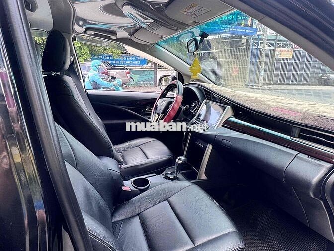 Toyota Innova 2017 2.0 Venturer - 90000 km