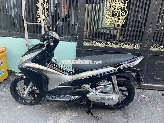 Bán airblade máy rất êm, bs60 giấy tờ đầy đủ