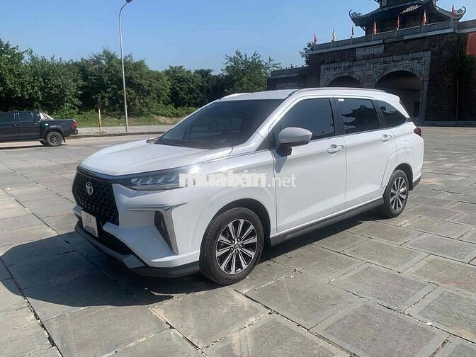 Toyota Veloz Cross 2022 CVT - 850000 km