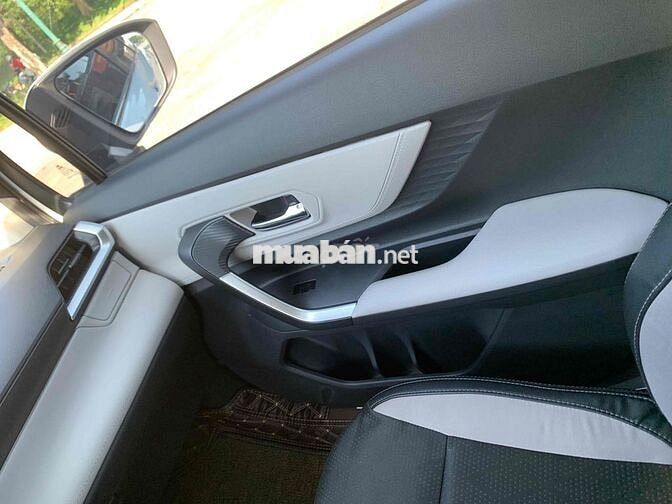 Toyota Veloz Cross 2022 CVT - 850000 km