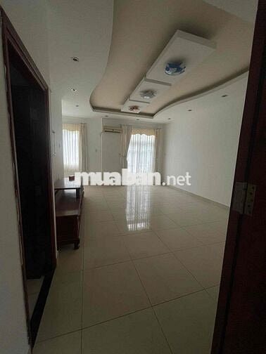 (Q7- Chính chủ) Cho thuê nhà nguyên căn mặt phố rộng