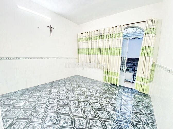 NHÀ ĐẸP TÂN PHÚ – HẺM XE HƠI – 41M² – 3 TẦNG – 4PN - Big C Tr Chinh