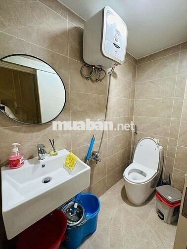Q1, cách MT Trần Đình Xu 30m, hẻm 3m5, 3 tầng, DTSD: 65.3m2, 5 tỷ 7