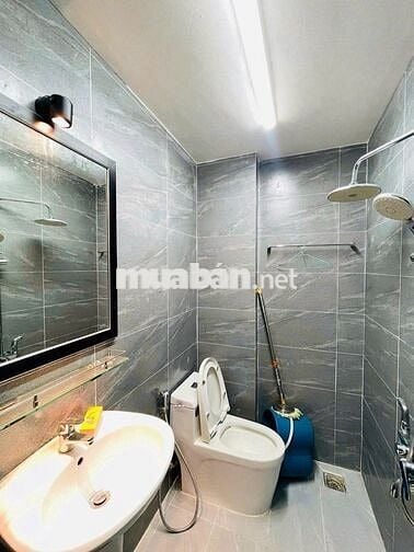 NHÀ HOT - 3B Út Tịch, P4, Tân Bình - 4.3 x 16m, 4 tầng!