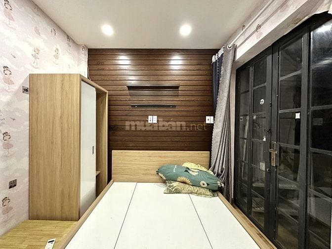 BÁN CĂN HỘ DỊCH VỤ ĐƯỜNG PHAN XÍCH LONG PHÚ NHUẬN 