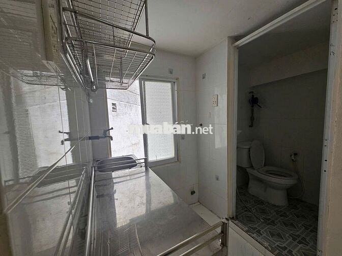 Studio cửa sổ trời gần Huflit có Thang Máy ngay vòng xoay Lê Đại Hành