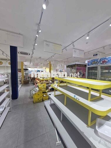 Cho Thuê Mặt Bằng Kinh Doanh Góc 2MT Âu Cơ, Q. Tân Phú - 450m²