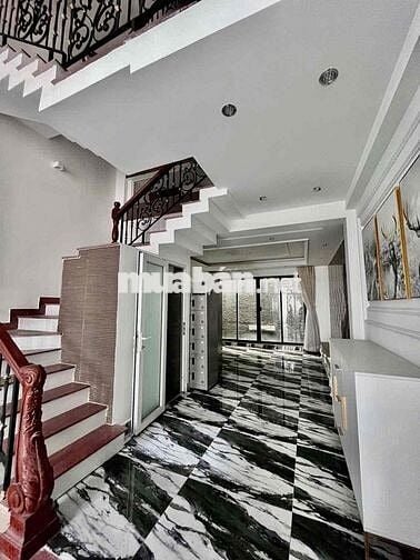 NHÀ ĐẸP- Hẻm xe tải - 5 tầng- 4,5x15m chỉ 8,3 tỏi