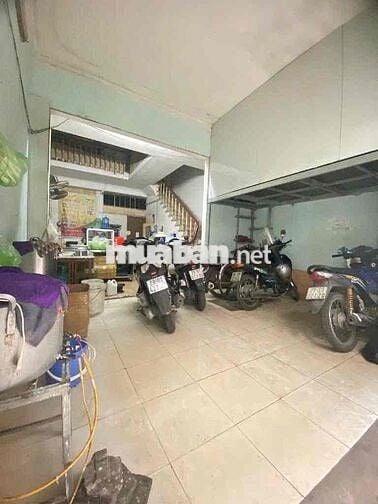 Mặt Phố Chính Kinh, kinh doanh đỉnh Mặt tiền rộng 82m/21.5 tỷ