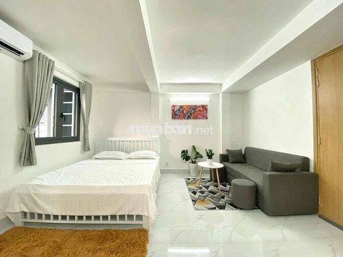 STUDIO BAN CÔNG SIÊU RỘNG 30M2 SÁT PHÚ MỸ HƯNG FULL NỘI THẤT