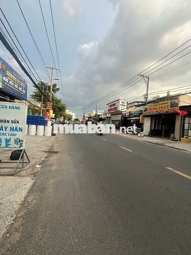 CHo thuê nhà mặt tiền đường Nguyễn văn lượng 8,2x20m trống suốt