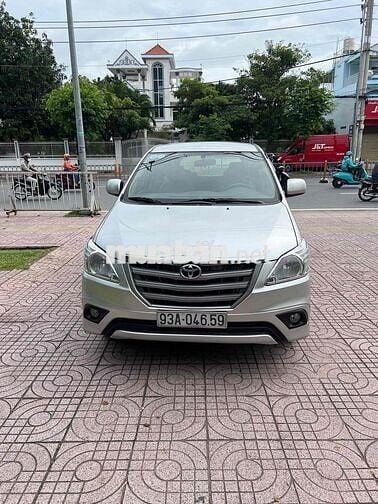 Toyota Innova 2014 E - 98000 km